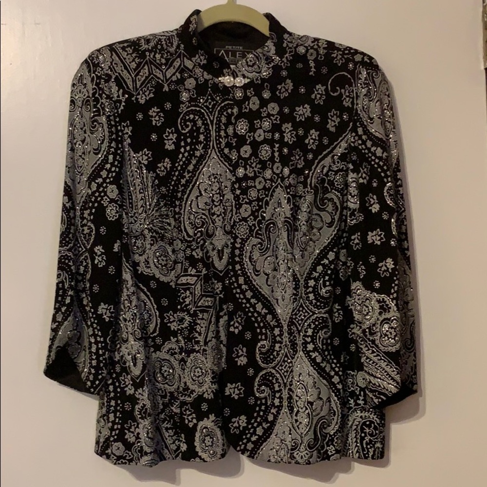 Dinner jacket